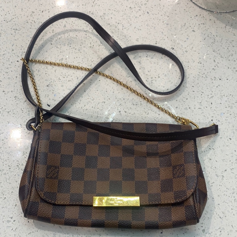 Louis Vuitton Favorite MM